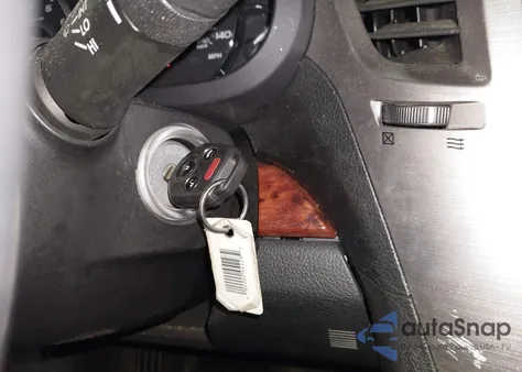 2011 Subaru Legacy 2.5I Limited z USA, uszkodzony, nr VIN 4S3BMBK60B3213901